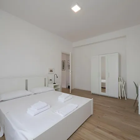 4 Pax - Via Brioschi, 94 Apartamento *